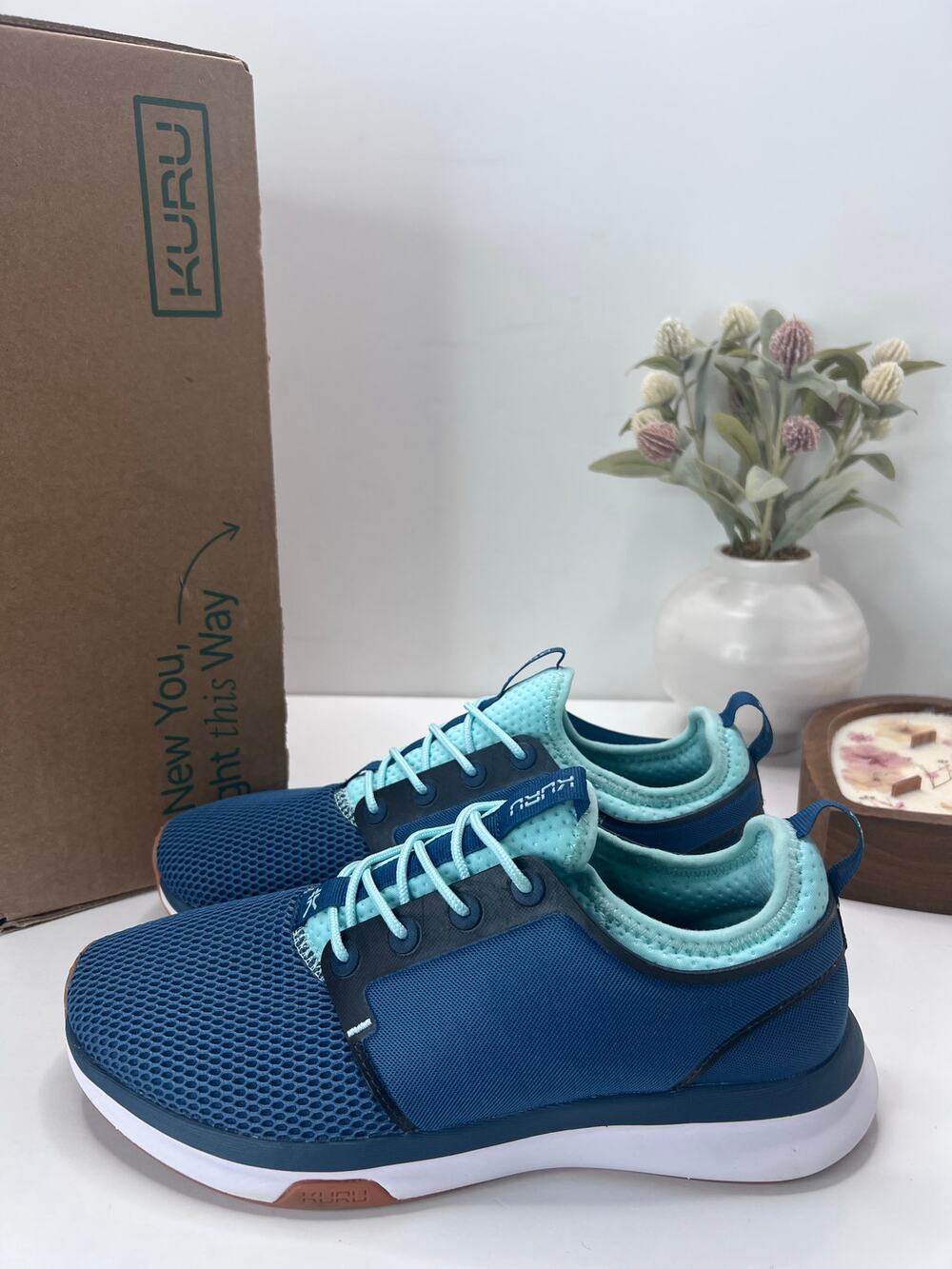 Kuru Atom Walking Comfort Sneaker Tidal Wave/White/Oasis Blue Women 9W NWB